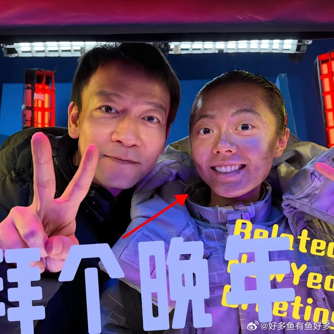 赵今麦你再这样演下去我都快忘记你是个美少女了！谁能想到，这个满脸灰尘、头发贴头皮