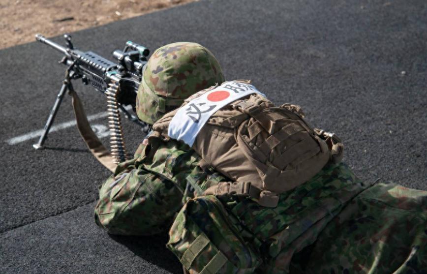 怒砸11万亿，中日斗争质变，高市被爆重大丑闻，鸠山由纪夫扛大旗2025年