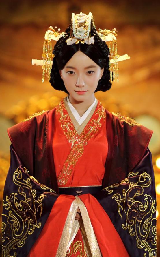 公元前91年，卫子夫绝望上吊自尽，临死前道:“陛下我跟你四十八年，太子据儿做了三