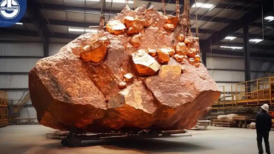 因为英伟达一个数据引发铜价的暴涨，再次证明这个世界是个巨大的草台班子。英伟达