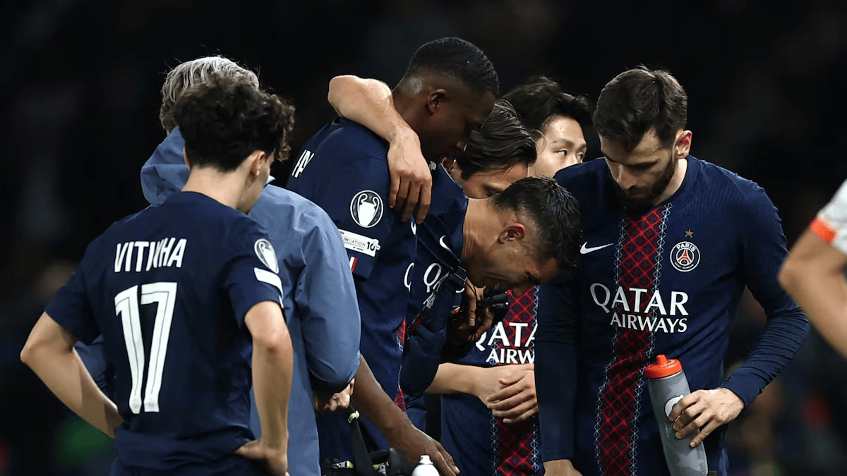 阿斯: 阿什拉夫胫腓撕裂+预计伤缺10周, 目标非洲杯前能复出