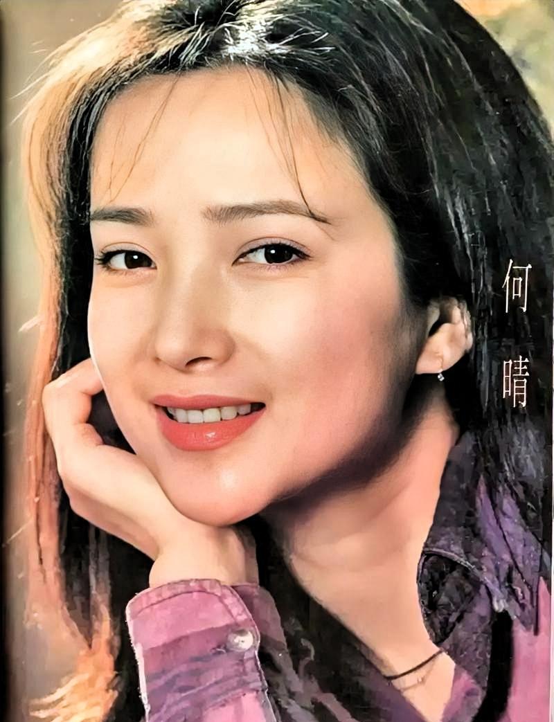 突然看到这样的消息我是真的不敢相信，知名艺人何晴离世，盯着屏幕愣了半天，反复确认