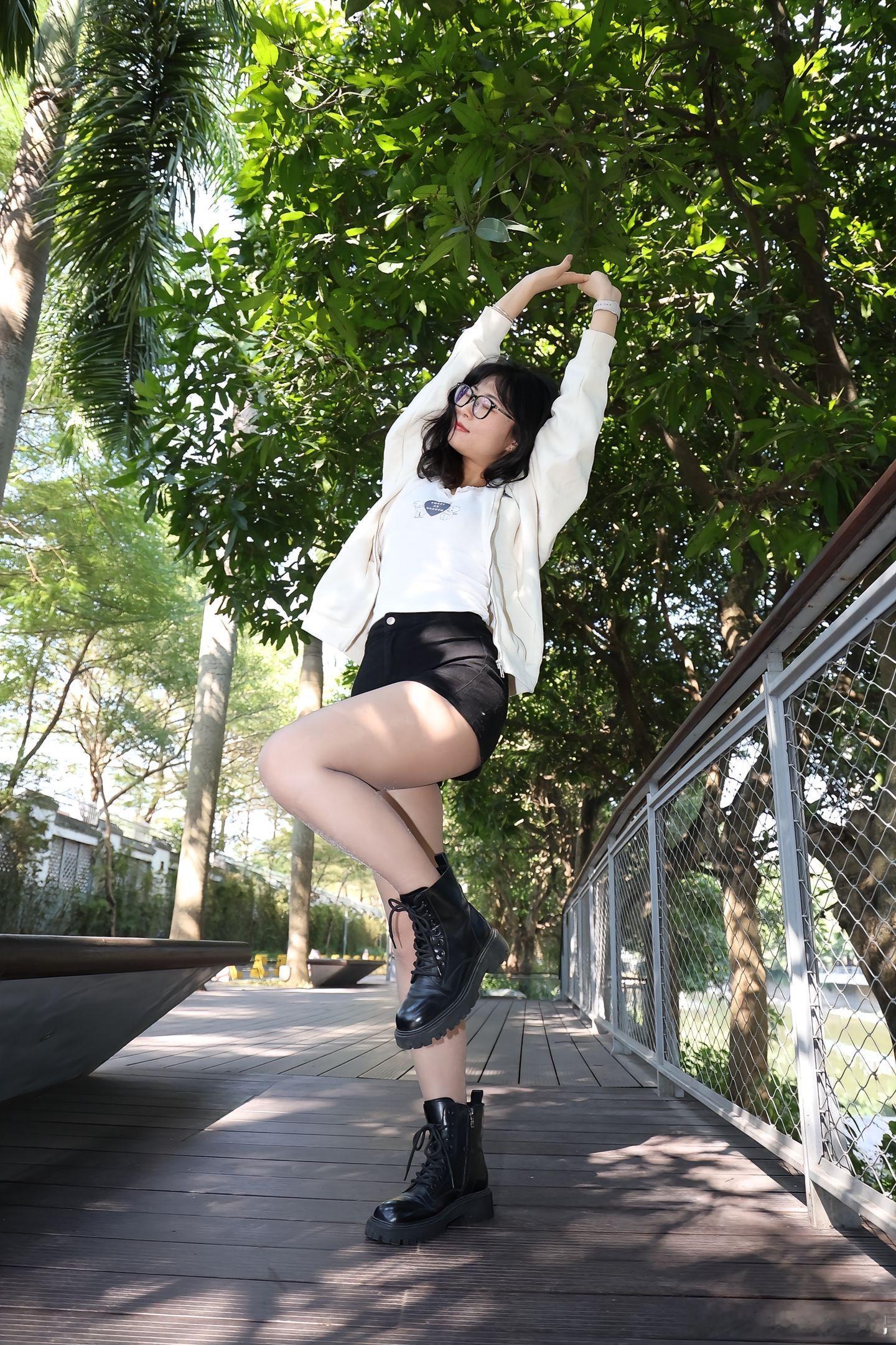 轻熟女神范儿长大咯美女绘梦长廊