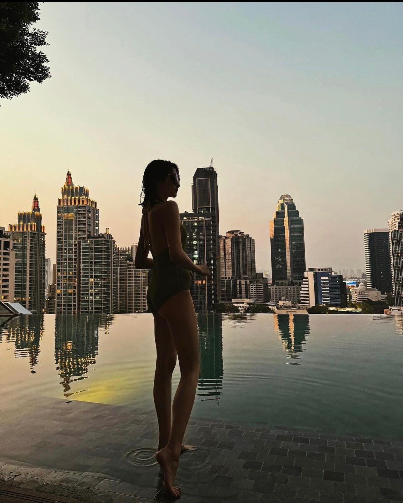 确定这是单身美女的芳香​​​