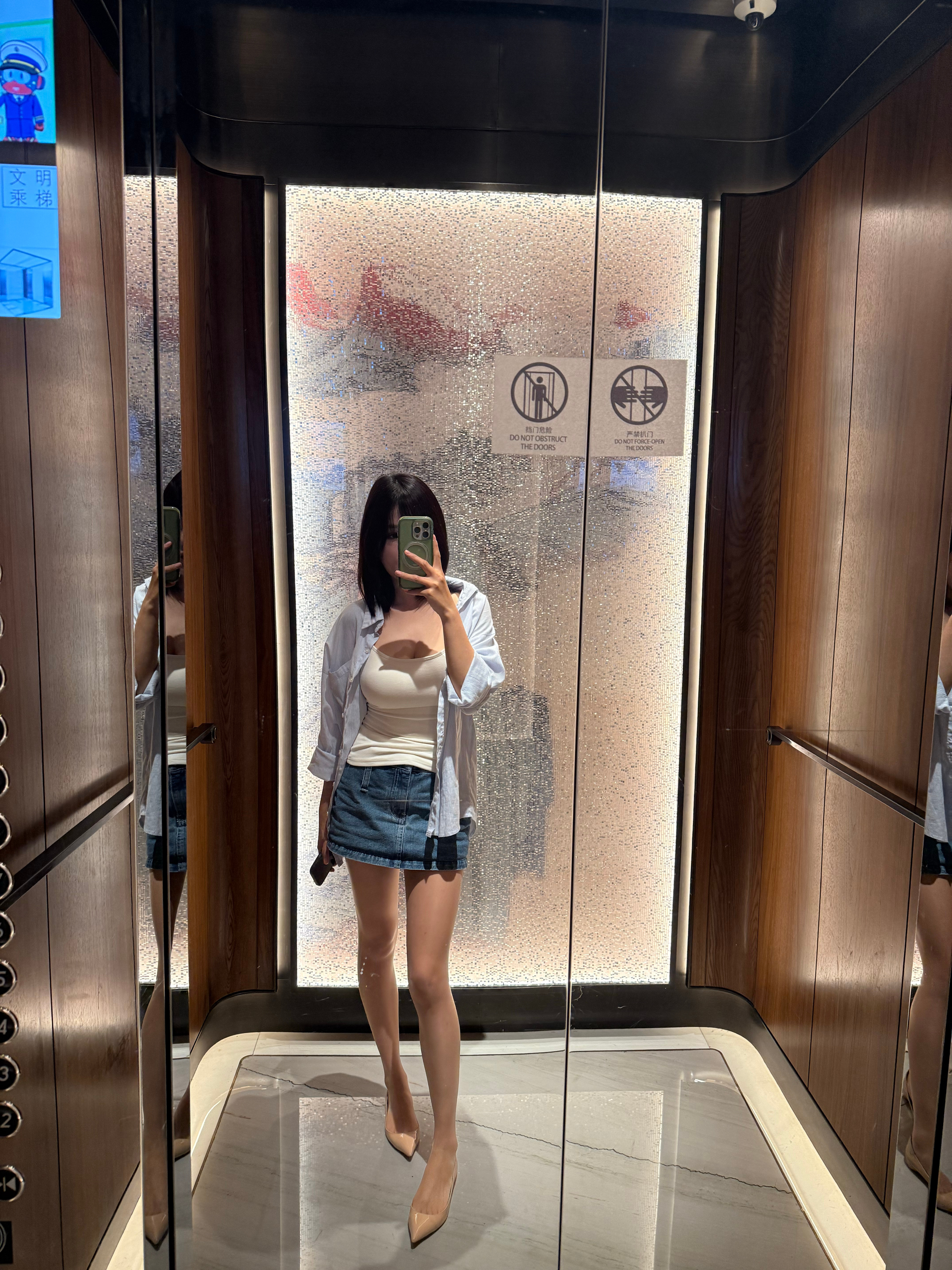 这么显瘦的镜子建议每个地方都安装一下​​​