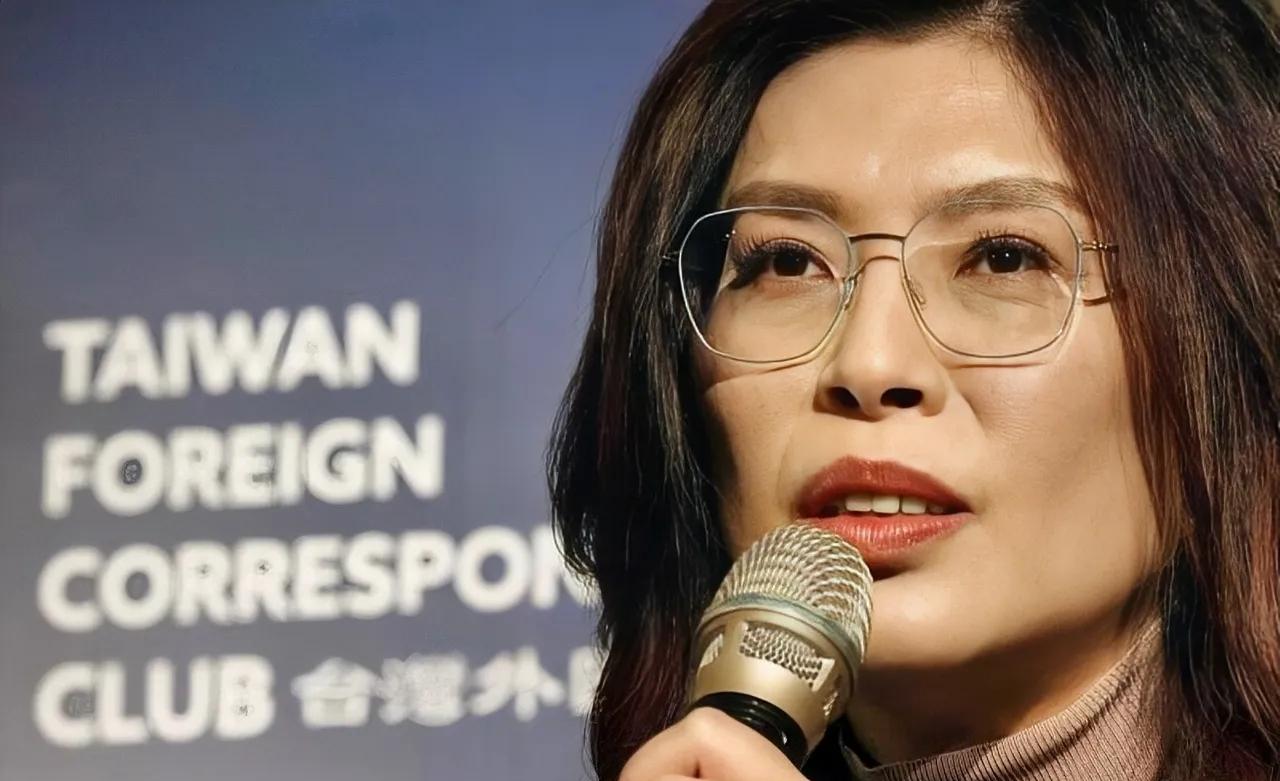 国民党主席郑丽文摊牌了，喊话大陆。3月23日台湾省国民党主席郑丽文公开表示:改