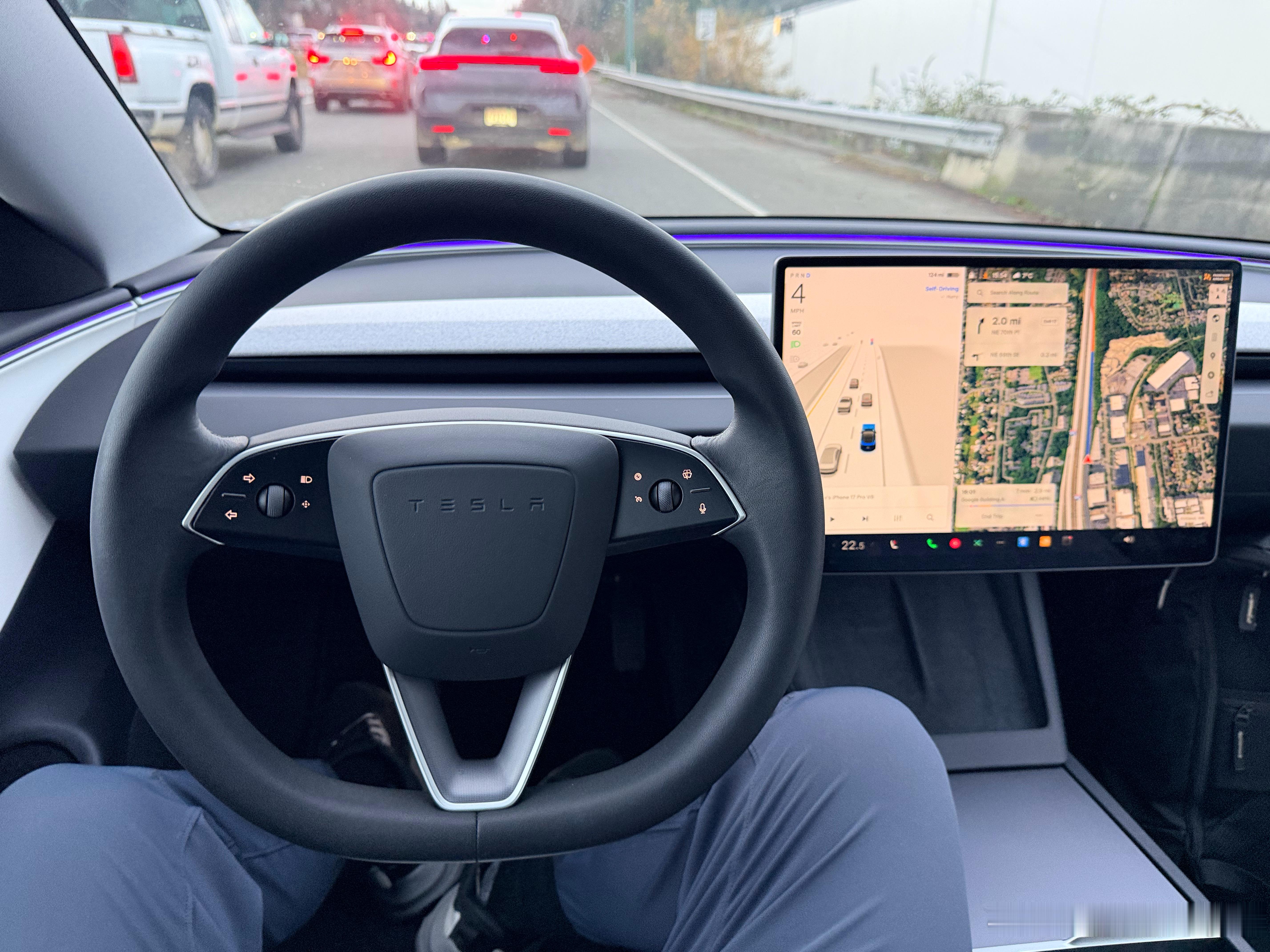 Model3两万公里感受：它更像一件快销品+金融产品的混合体，而不是传统