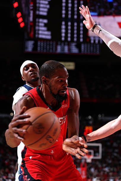 休斯顿火箭明天对阵凯尔特人，火箭更新了球队的伤病报告，杜兰特￼（左脚踝扭伤）状