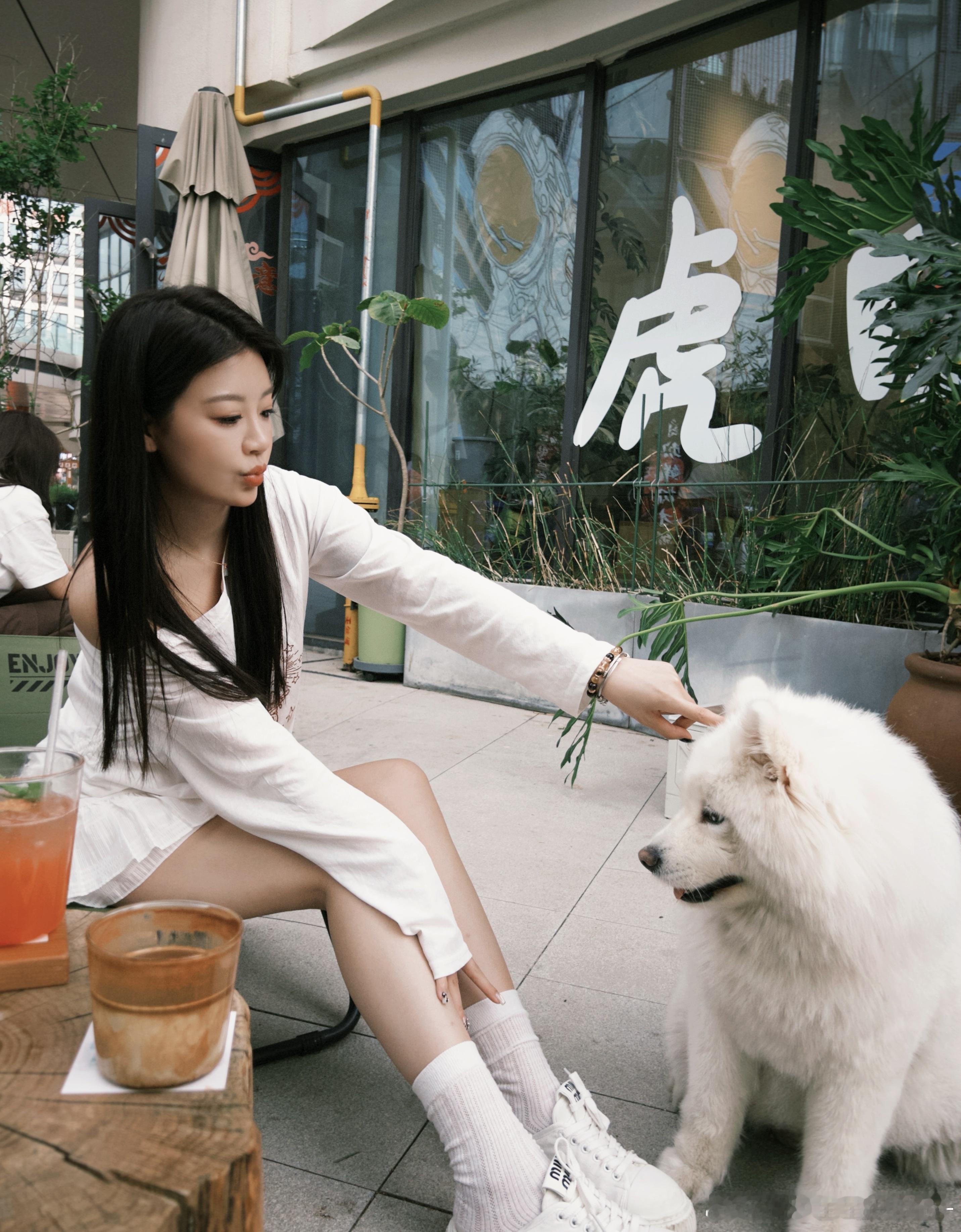 好爱我的狗[抱抱]​​​