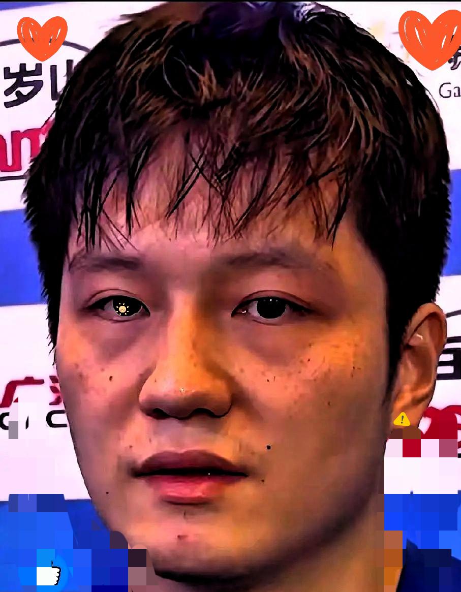 真的不敢细看樊振东的比赛了，不是怕他输，是心疼那个丢了笑容的“小胖”。以前的
