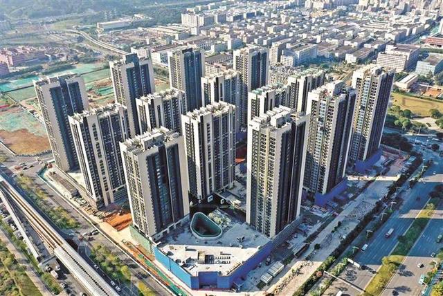楼市大转向！房价跌超30%仍未见底国家为何突然放弃“救市”，却力推这件事？2