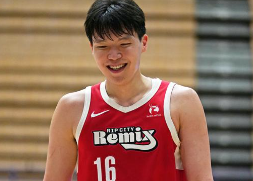 微笑刺客杨瀚森：发展联盟的“嘲讽”是他找到的生存法则