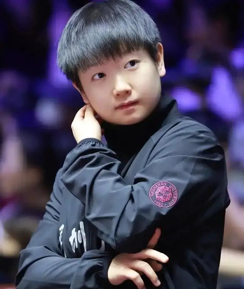 深大撤队第7天，孙颖莎已悄悄选下家不是突然跑路。校方去年就砍掉乒超预算，今