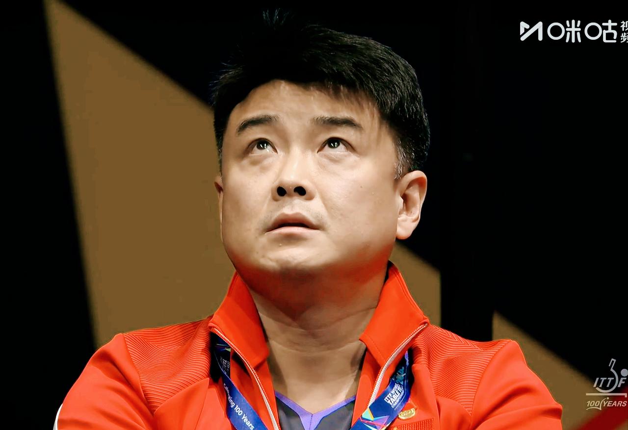 我去！王皓眼珠子都瞪出来了！他说：林诗栋，你脑子是空的吗？你多打几板不行吗？