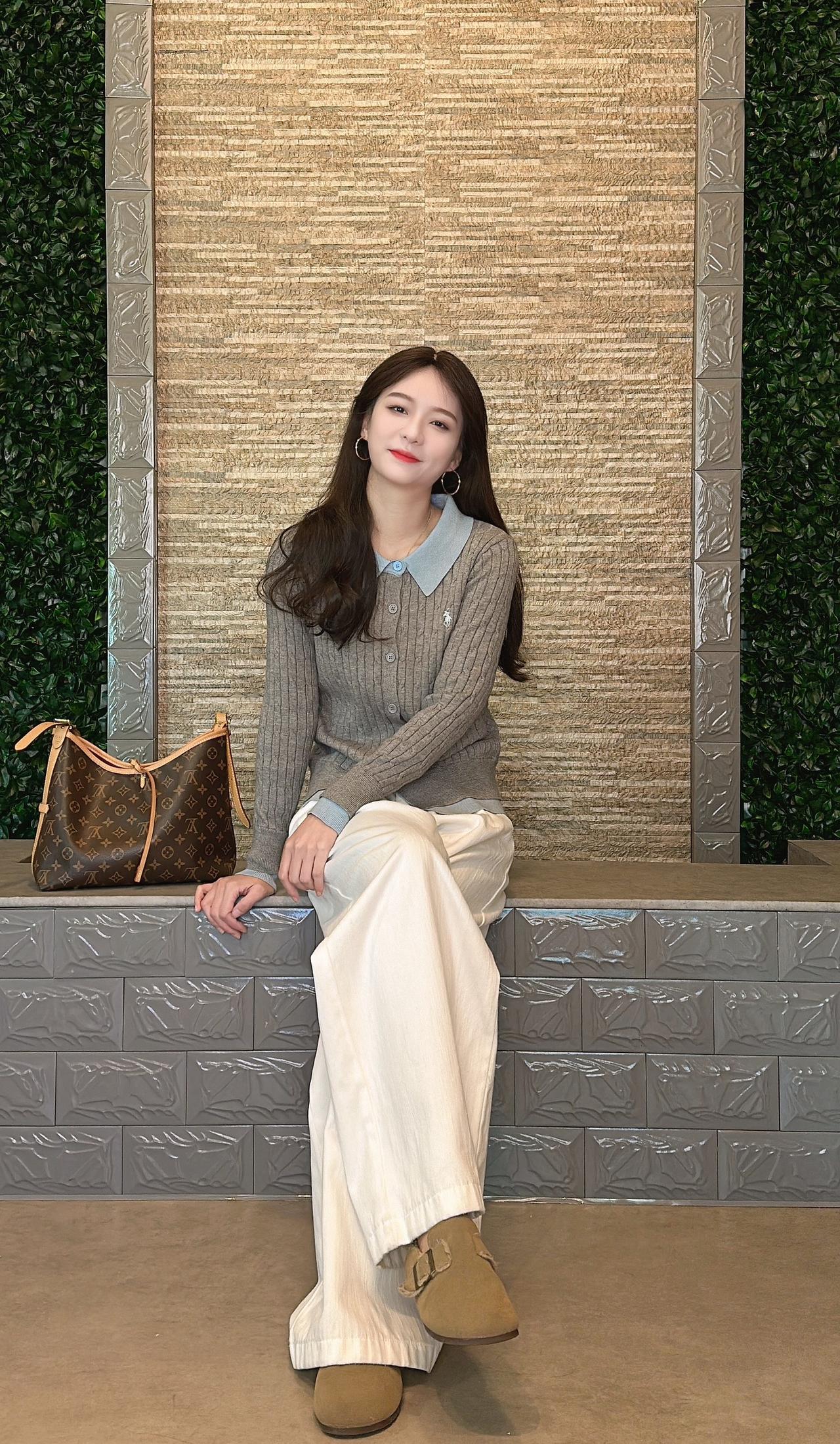 30岁以后的心态就是都能理解都能接受都能解决都能放下假两件针织冬季穿搭女装