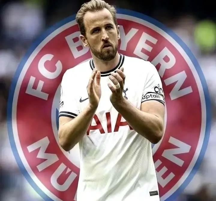 一个球员让整个联赛的防守手册作废。不是靠盘带，是用跑位撕开防线。凯恩这赛季场