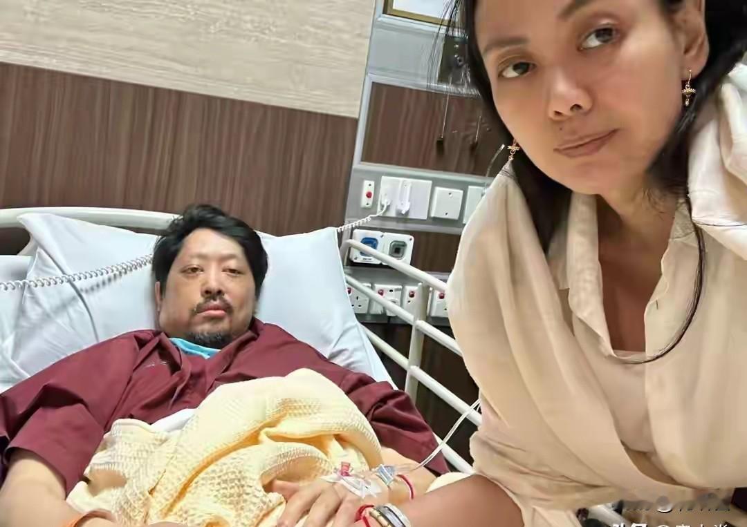 泰国王室血咒应验了？泰王玛哈与余瓦达的第三子查克里瓦深夜发文，说他脑部有两颗大肿
