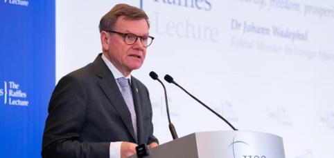 德国外长瓦德富尔昨天在新加坡的发言，简直直白得不留一点余地，明明白白说德国坚定站