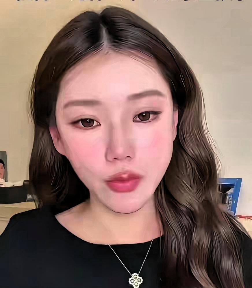 直播间里大家看着说,六一之后她就要去北京了,这是之前都说好的,汪小菲的孩子