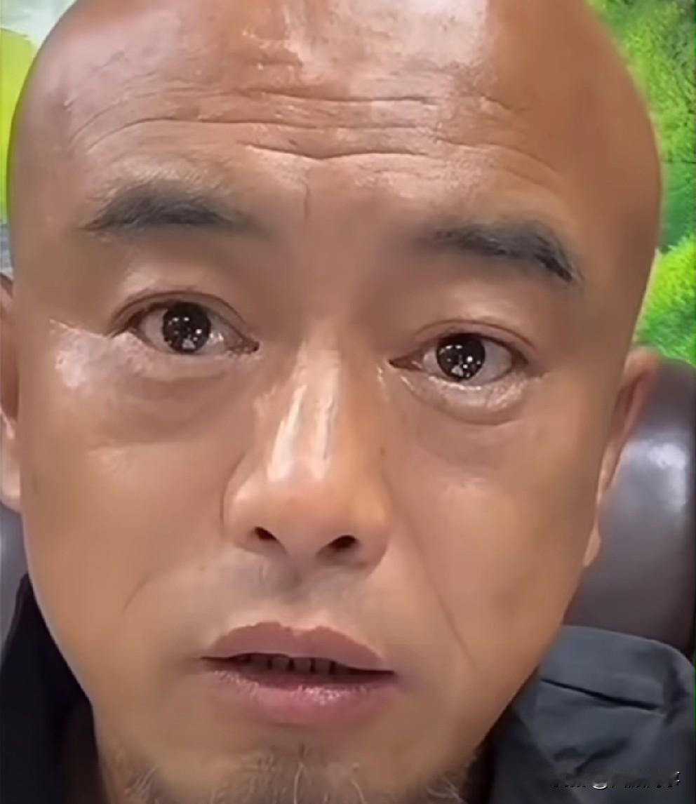 丁老五说巴扎黑招黑因口太急，没黑到底归功于方丈保了他一手！