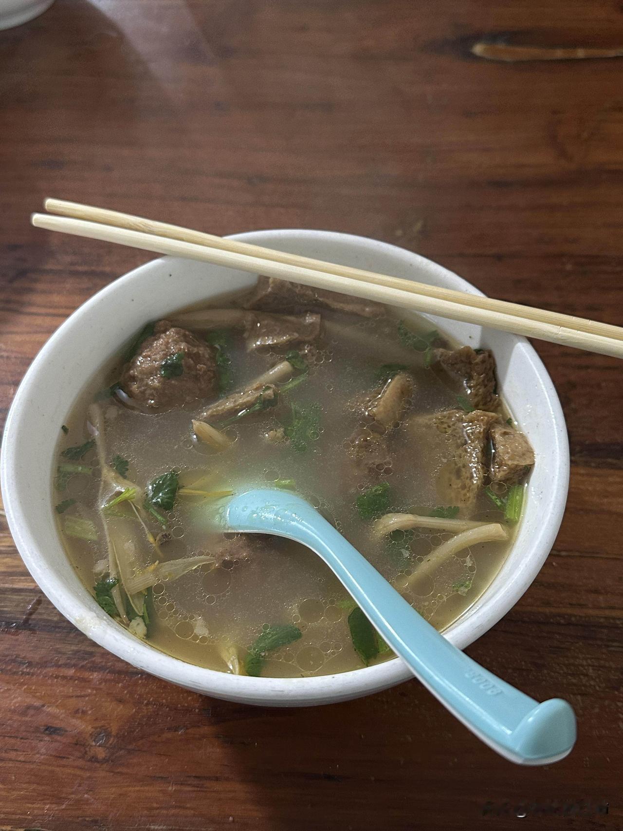 孩儿，你钱带够了吗…今早心血来潮，按着网上的攻略，骑着小电驴跑去寺门吃早餐。