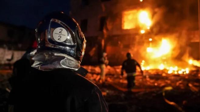 俄罗斯取得重大战果！3月23日晚，俄军使用数枚“伊斯坎德尔”导弹对乌克兰的波