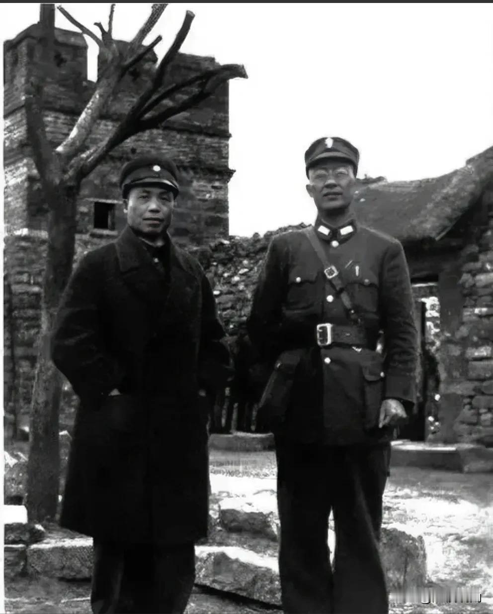 1966年，白崇禧死后，蒋介石前来吊唁。在灵堂上，他问白家人有何困难，白崇禧的小