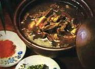 周总理有一个不为人知的秘密，他不喜欢吃狗肉，闻到狗肉味就会恶心，可后来，在接待金