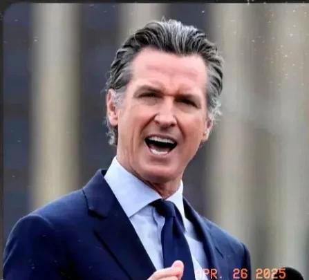 美国加州州长纽森的称赞！纽森在推特文上表示：东方大国越强大，世界就越强大！纽