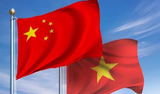 越南拼了！中国上不上？最近，越南政府放大招，据越南多家媒体报道，首都河内市宣布