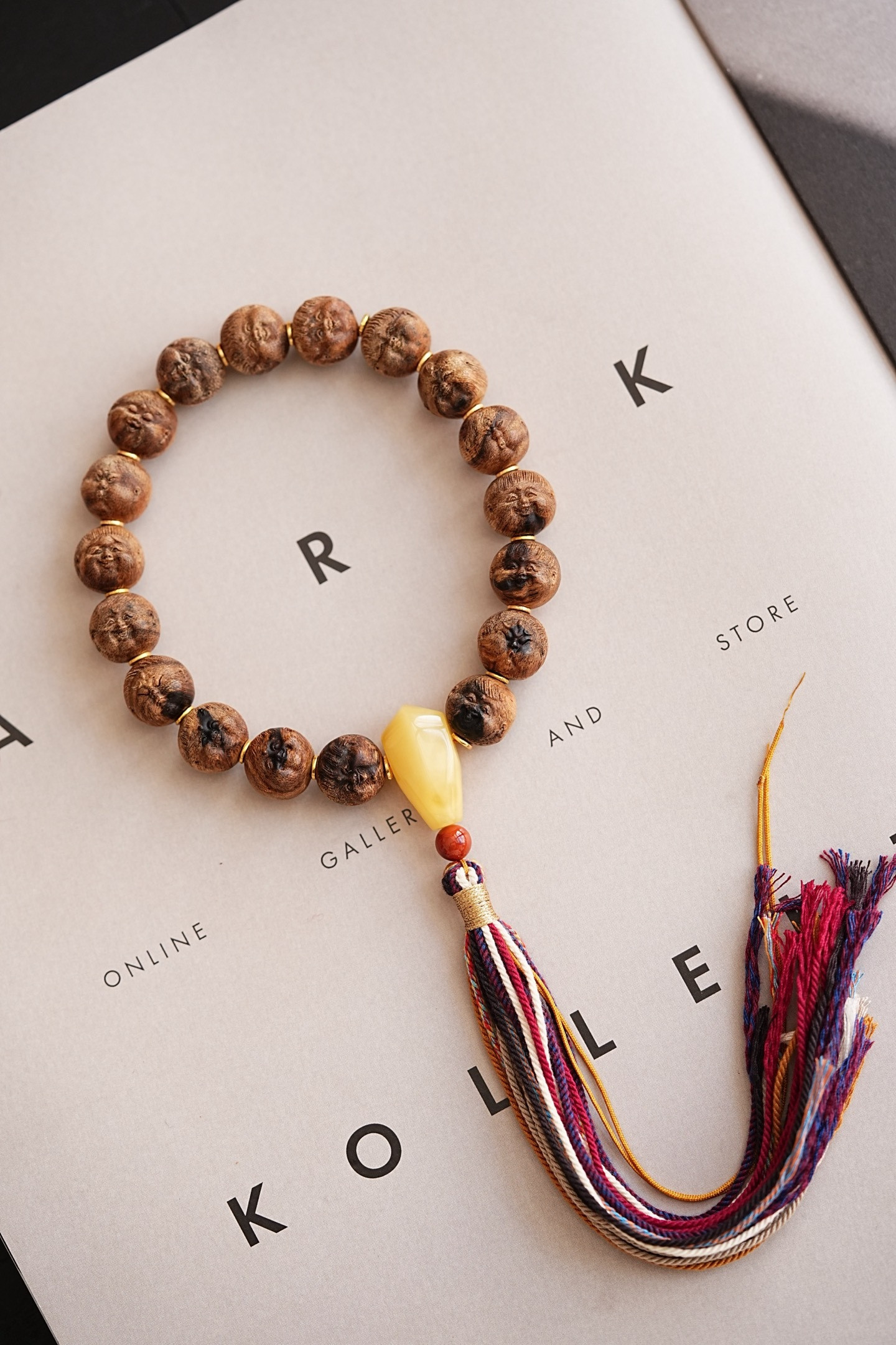 马泥涝红油老料「人生百态」手持车挂马泥涝沉香具有蜜甜、奶香、清凉、果香等多种味