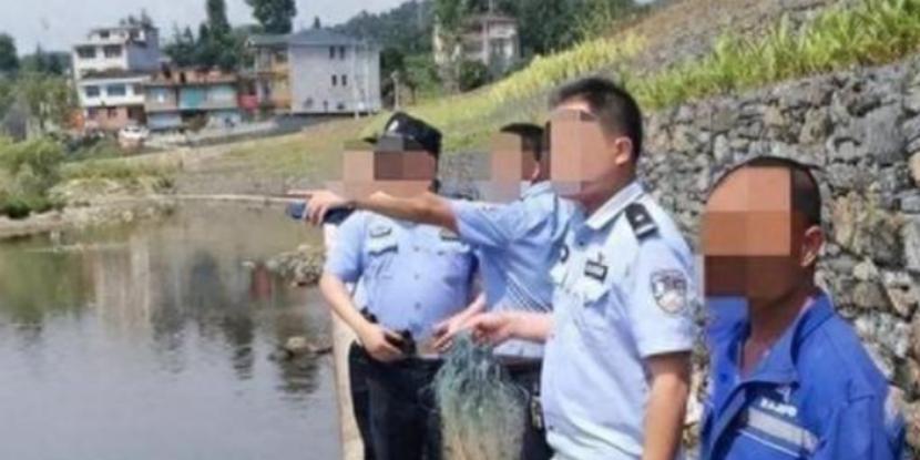 还有没有天理了！四川老农老郑怎么也想不通，自己承包的河里捕鱼，怎么就成了“非法捕