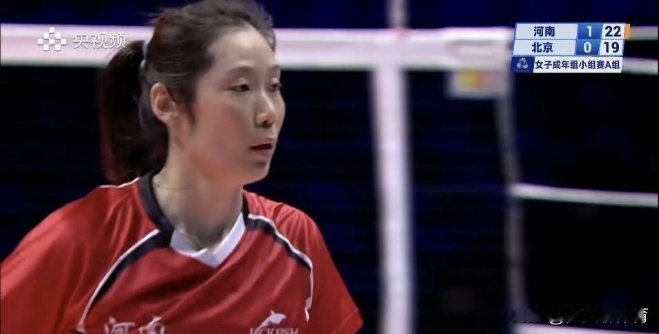 朱婷今天又拿了21分，三局比赛34扣19中2拦，接应了17个一传，一传到位率75