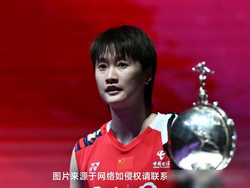 陈雨菲、振欣组合集体退赛？哪有什么伤病感人，只有精准的“舍”。你没看错。东京