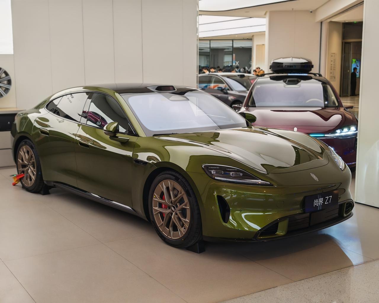 尚界Z7实车没那么惊艳，车展不用挤了。真逼急了，小米SU7应对不难，价格再酥松一