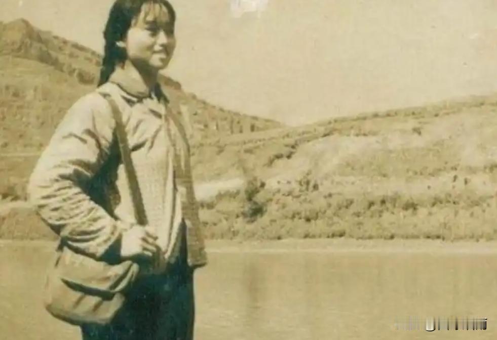 1942年，黑龙江男子告别新婚妻子入伍参军，12年后再相聚，男子却感觉妻子好像变