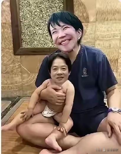 这是近年来难得一见的佳作！这幅漫画真的是形象无比，把苗赖狼狈为奸，刻画得惟妙惟