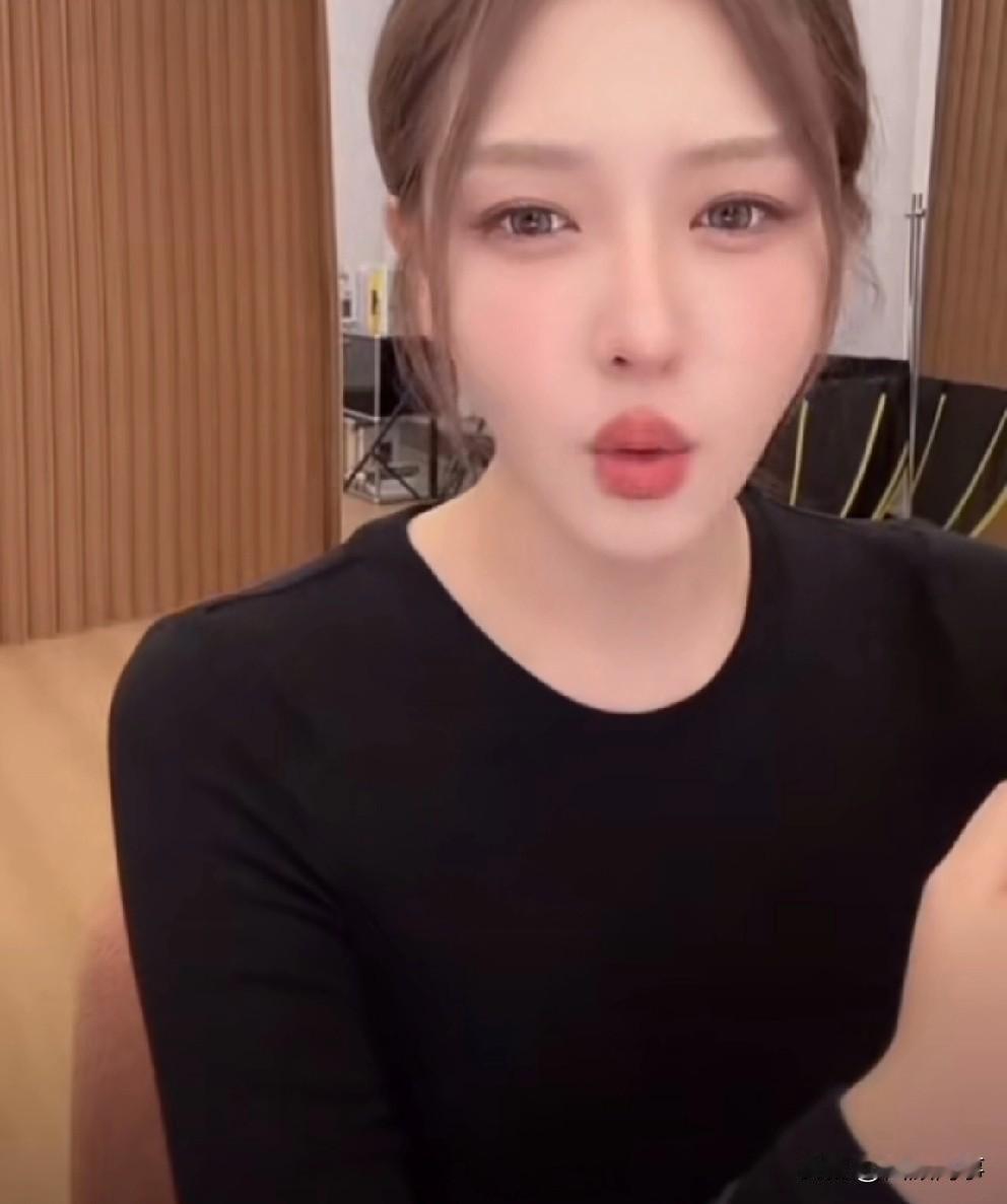 杜凤否认和方丈假离婚，分开很多年了，我爱过他，方丈很有男人魅力！