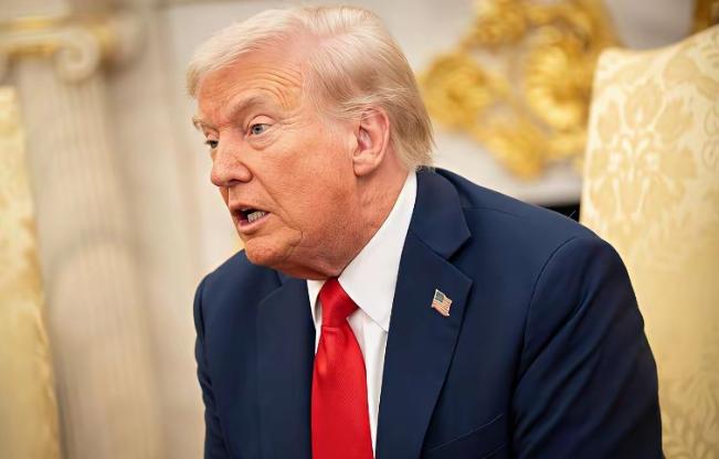 中方不救美元了，没想到特朗普彻底急了，喊话中国！美国当下急了，就在美国财政部