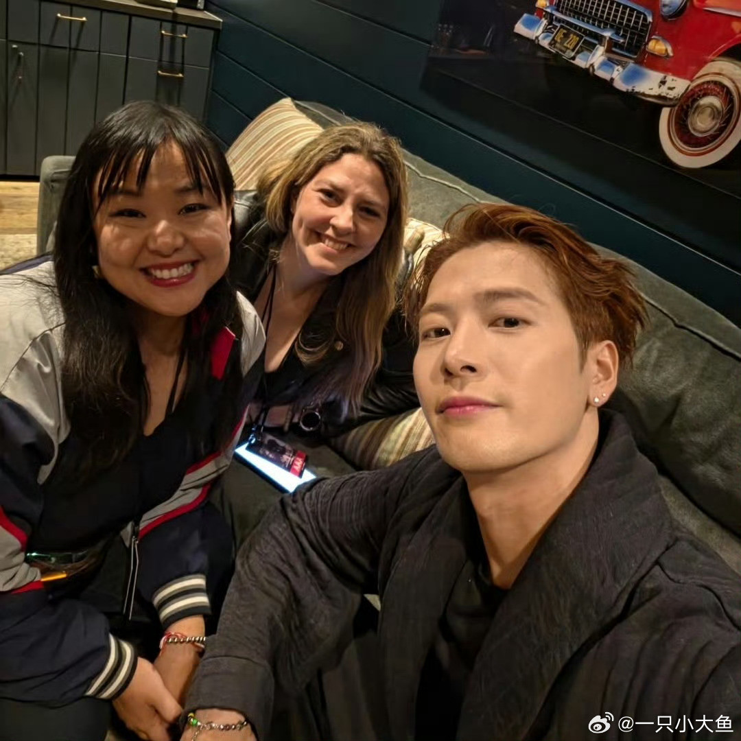 好可爱啊怎么那么可爱啊王嘉尔