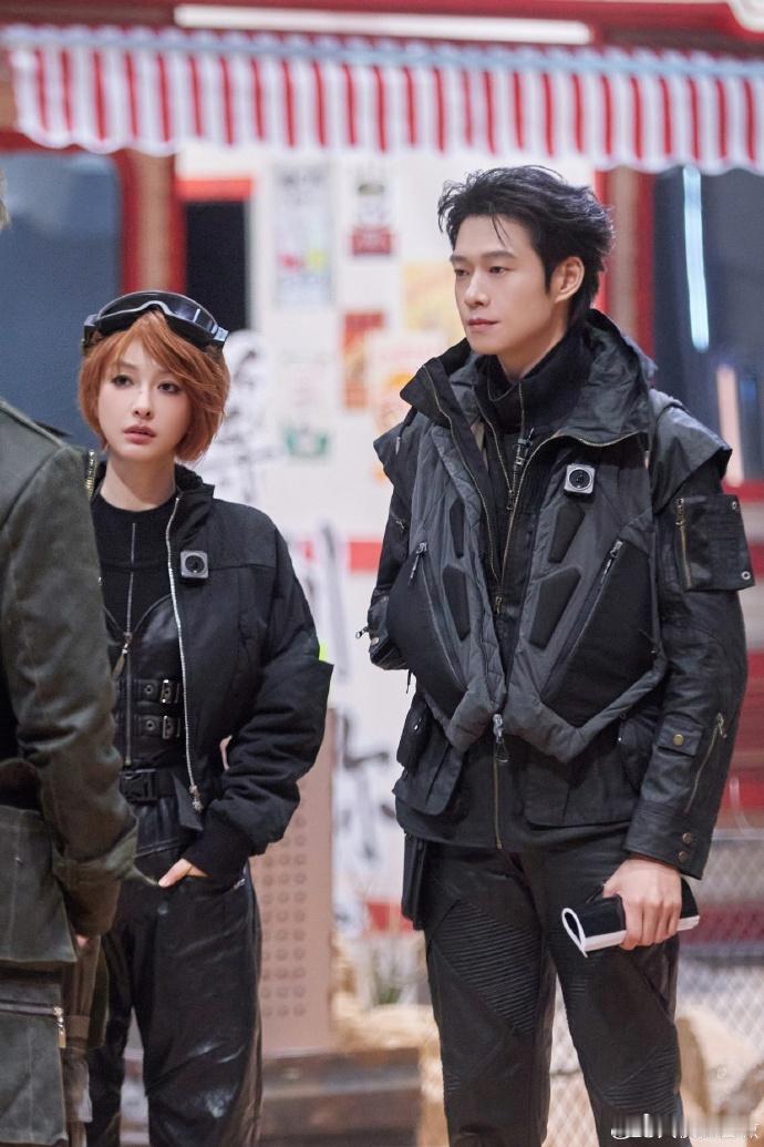 大侦探黑室大劫案全员动机错综复杂！何炅、大张伟、魏晨、魏大勋、吴昕、陈哲远齐聚