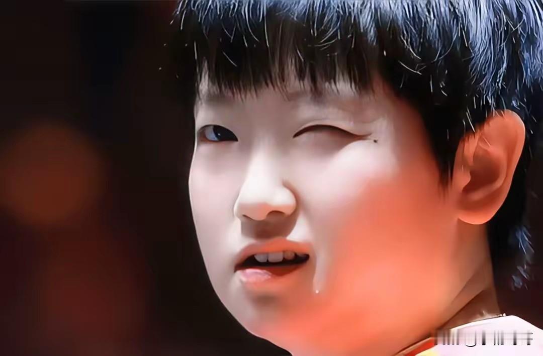 孙颖莎这个人完全不经扒因为一扒你就会发现她的路走得比别人都难教练换了