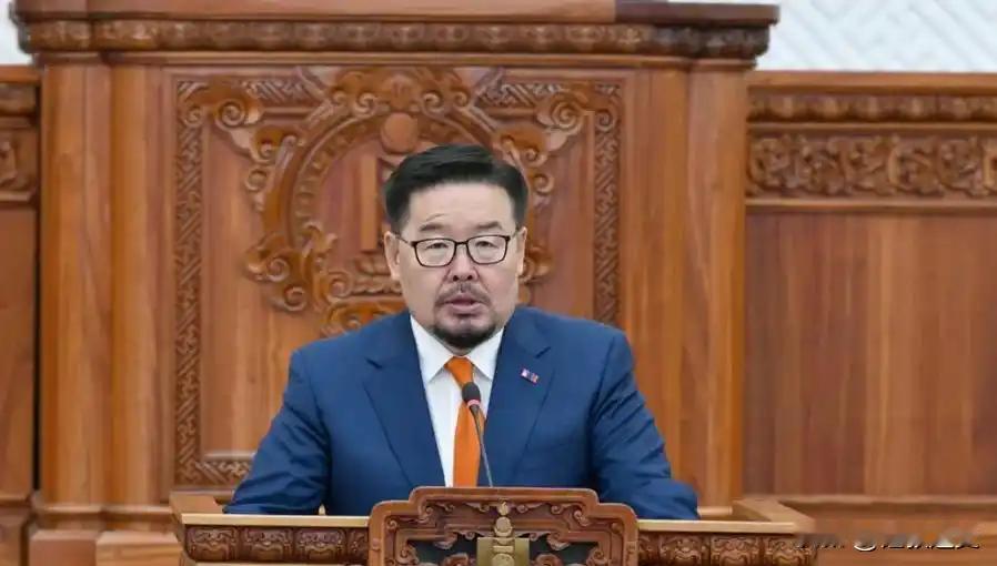 蒙古政坛又换了总理，而且这次不是普通的人事调整。2026年3月27日，蒙古人