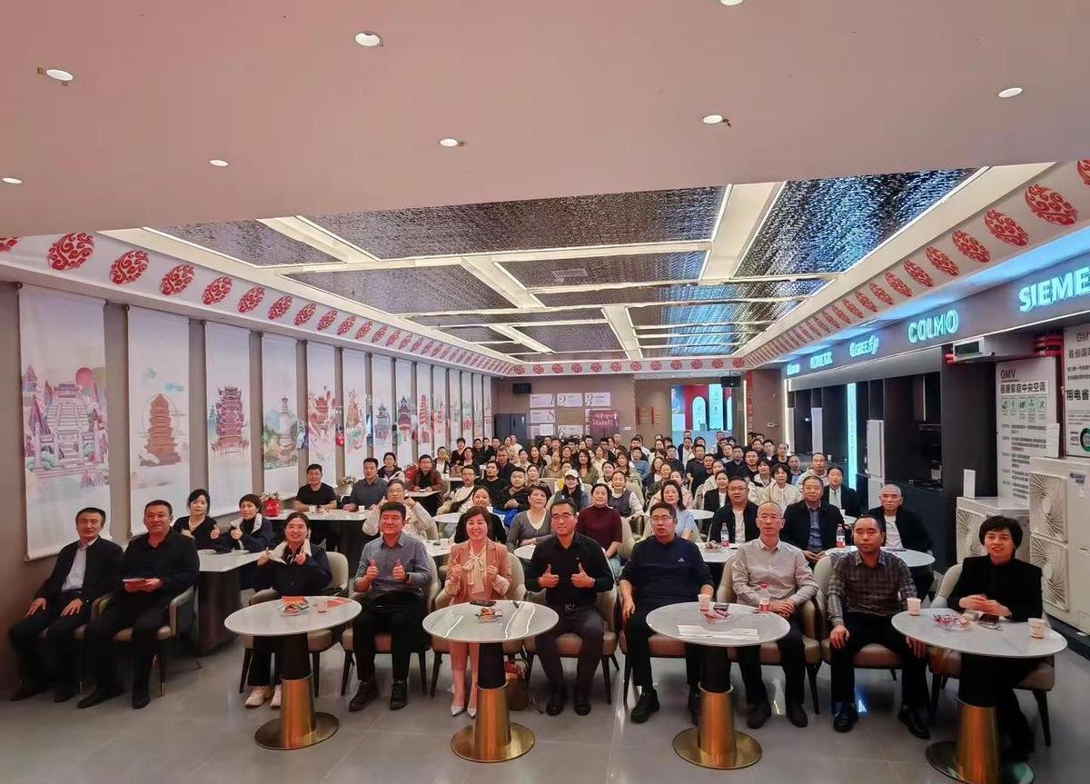 谁还说企业游学是“公费旅游”？这边41人团队刚从日本京都结束5天的“精益幸福”