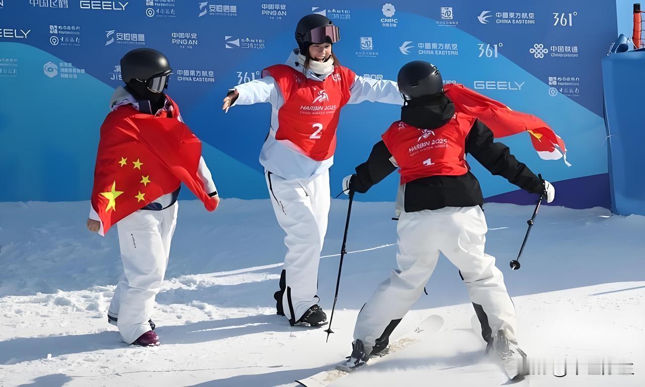 谷爱凌领衔，中国三选手闯决赛米兰冬奥会坡面障碍技巧预赛落幕！中国三将携手晋级