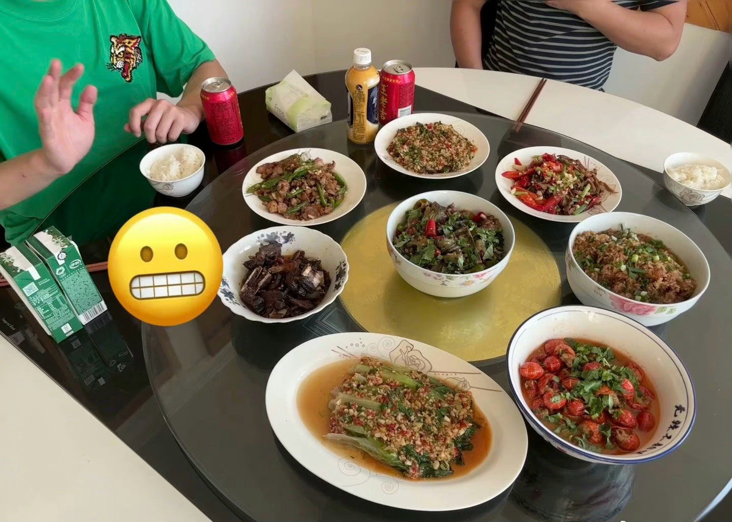 当男朋友第一次来家里吃饭哈哈哈哈哈