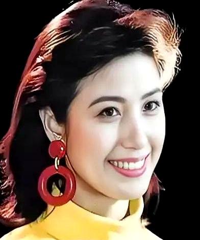 51岁生龙凤胎，她赌赢了！这不仅仅是娱乐圈的一段佳话，简直是教科书级别的人生逆