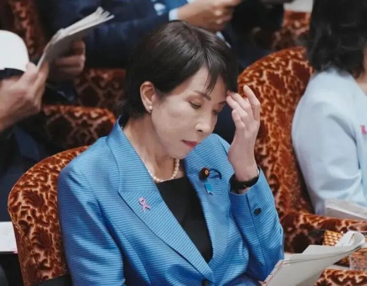 特朗普指望不上，还有一个解决办法，高市早苗敢不敢接？ 我们知道，这2天，高市早