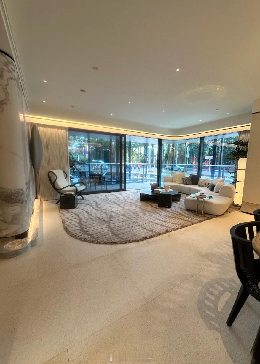 深圳中信信悦湾302平样板房。6000万的房子，明天约了继续看下370平的样板房