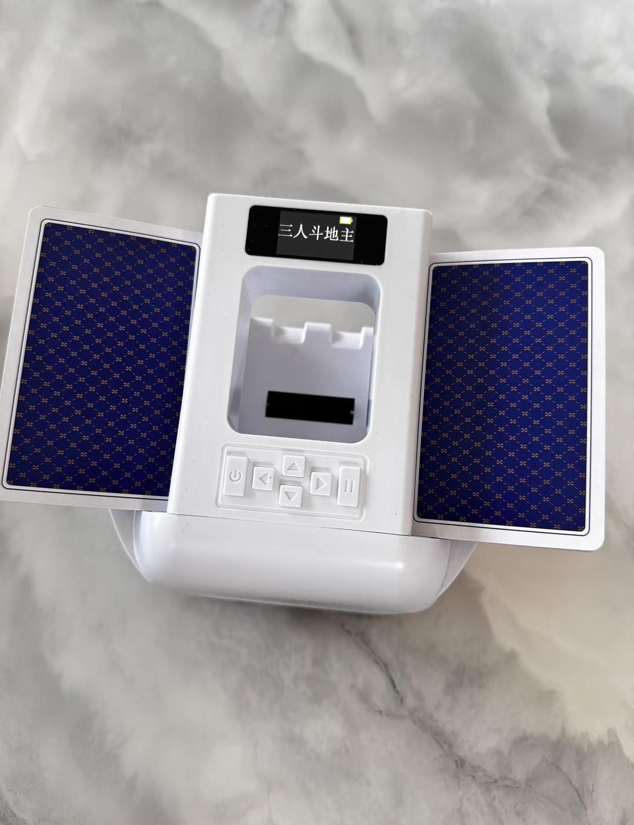 今年冬至，62%的家庭用外卖火锅团聚，你还在亲手包饺子吗？数据显示，火锅外卖订